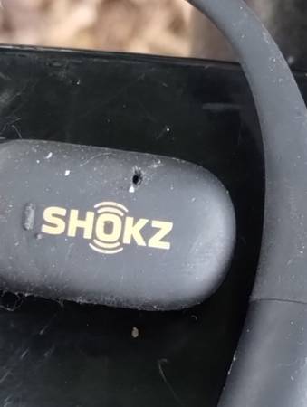 Found headphone