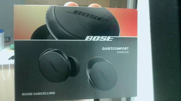 Lost Headphone in Surrey