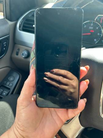 Found Phone in Spring Valley