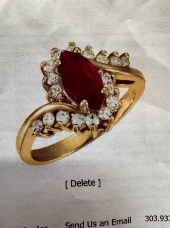 Lost Ring in The Round