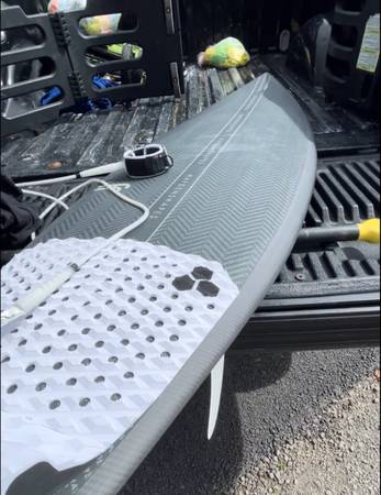 Lost surfboard