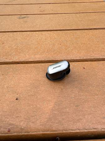 Found Headphone in Lake Stevens