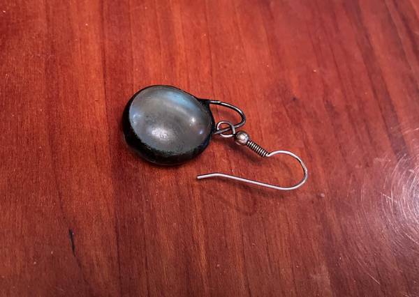 Lost Earring in Pint Pot Or Greenhill