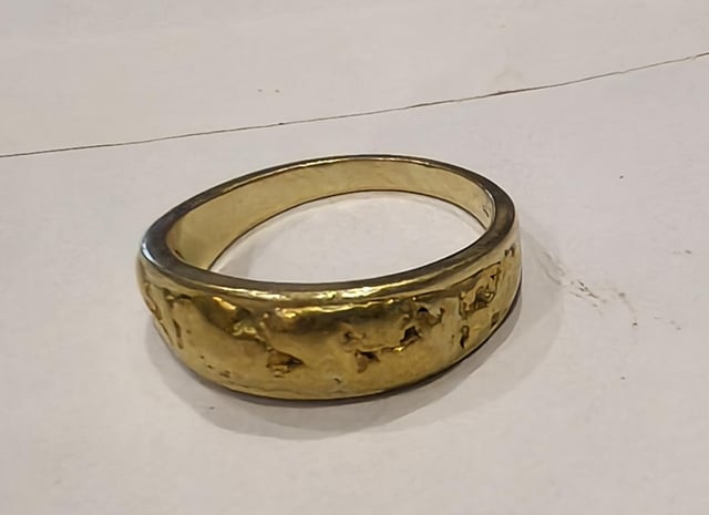 Lost Ring in Cairns