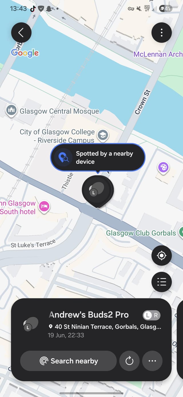 Lost Headphone in Gorbals