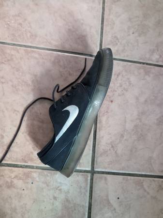 Lost Shoes in Tucson