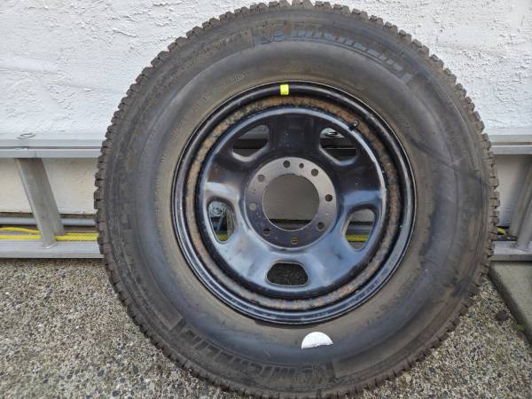 Found tire