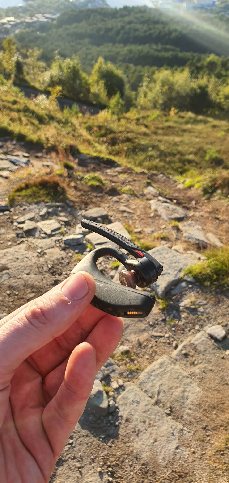 Found headphone