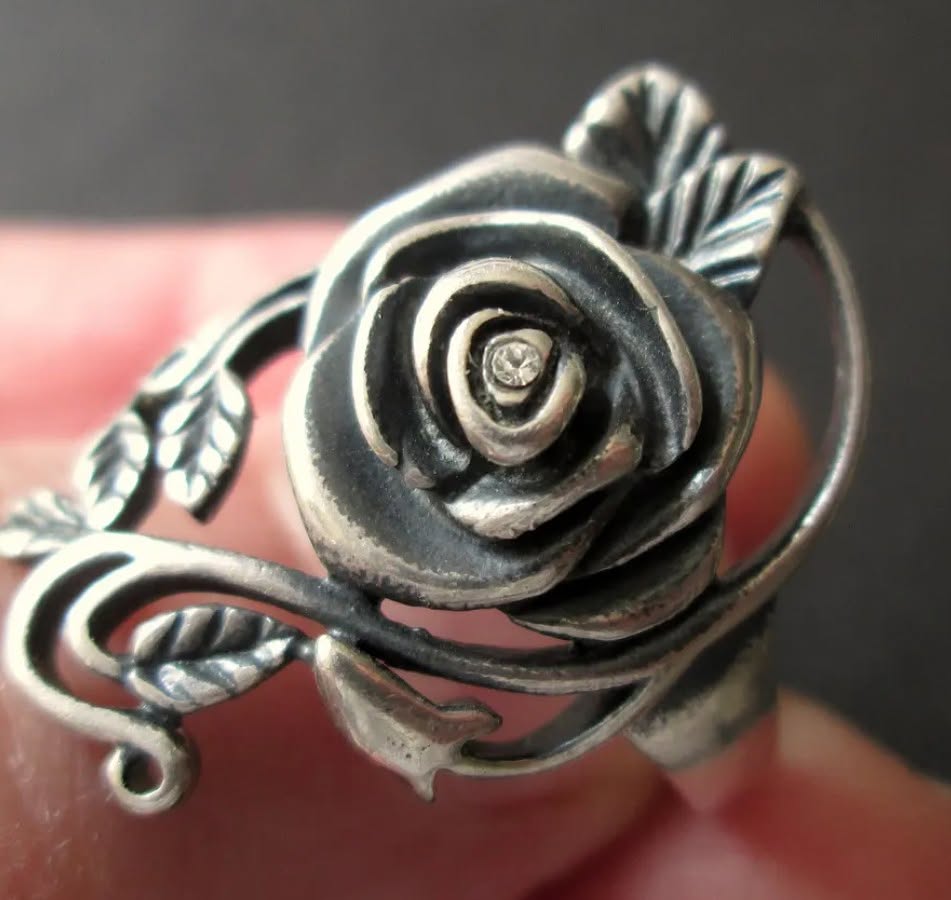 Lost Ring in London