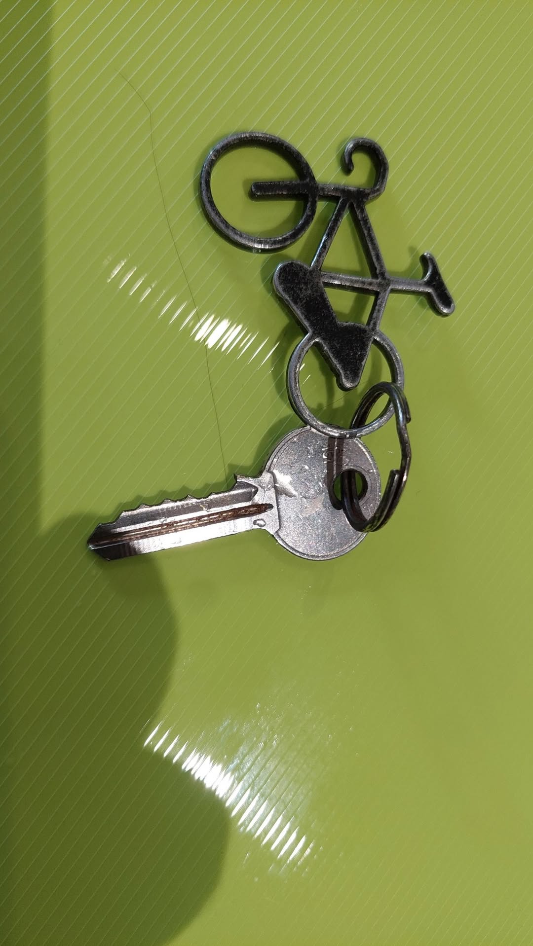 Found Keys in Magenta