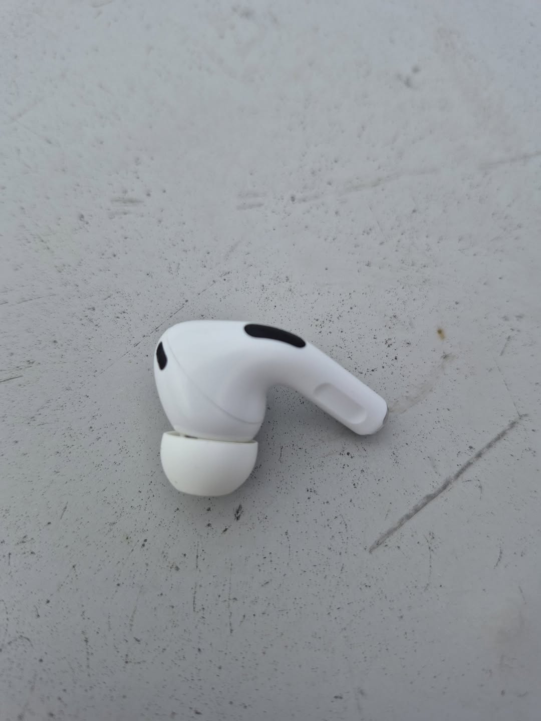 Found Airpods in Ettelbruck