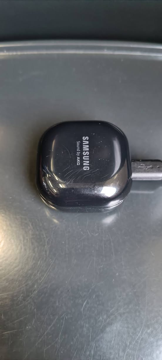 Found Headphone in Sheffield