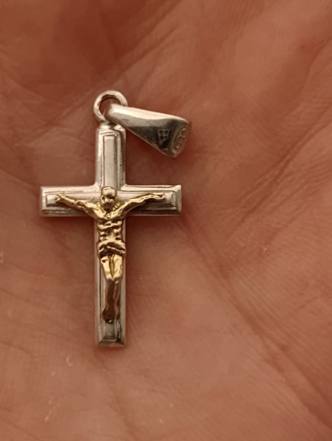 Found Necklace in Naples