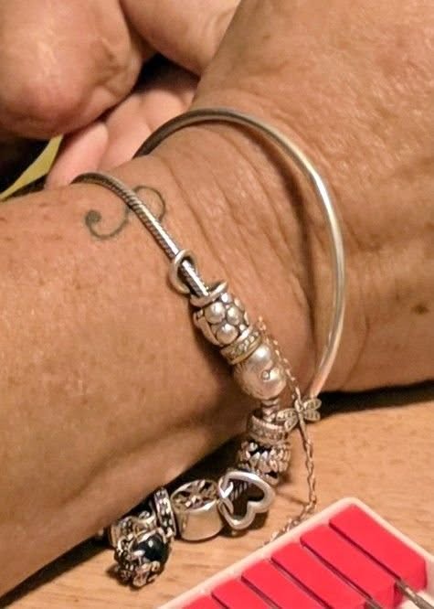 Lost Bracelet in Gold Coast