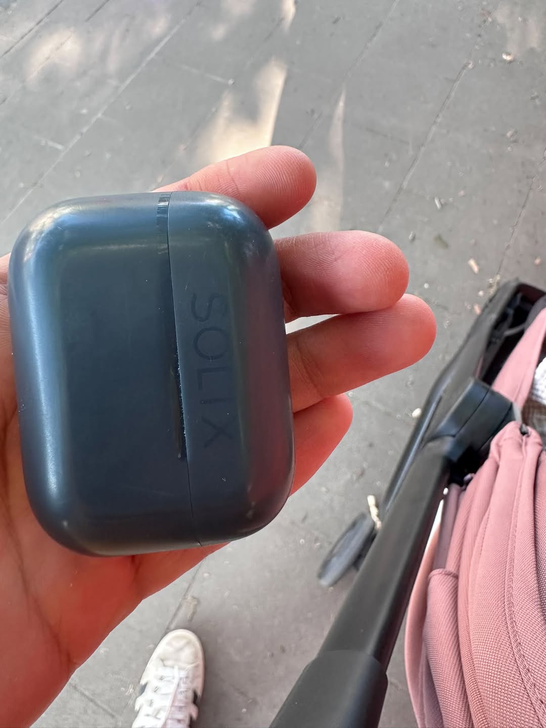 Found headphone