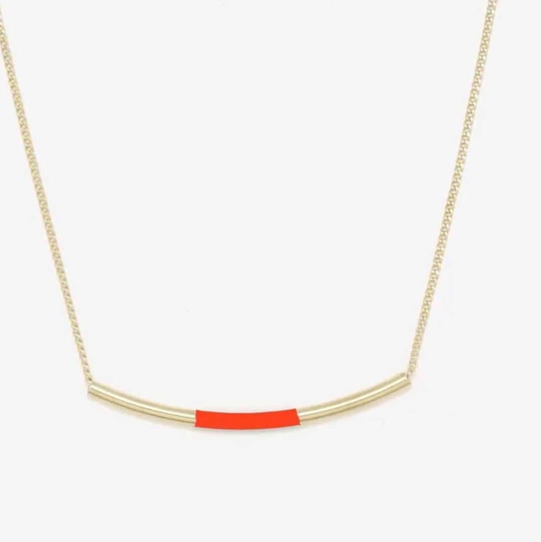 Lost Necklace in ÎLe-De-France