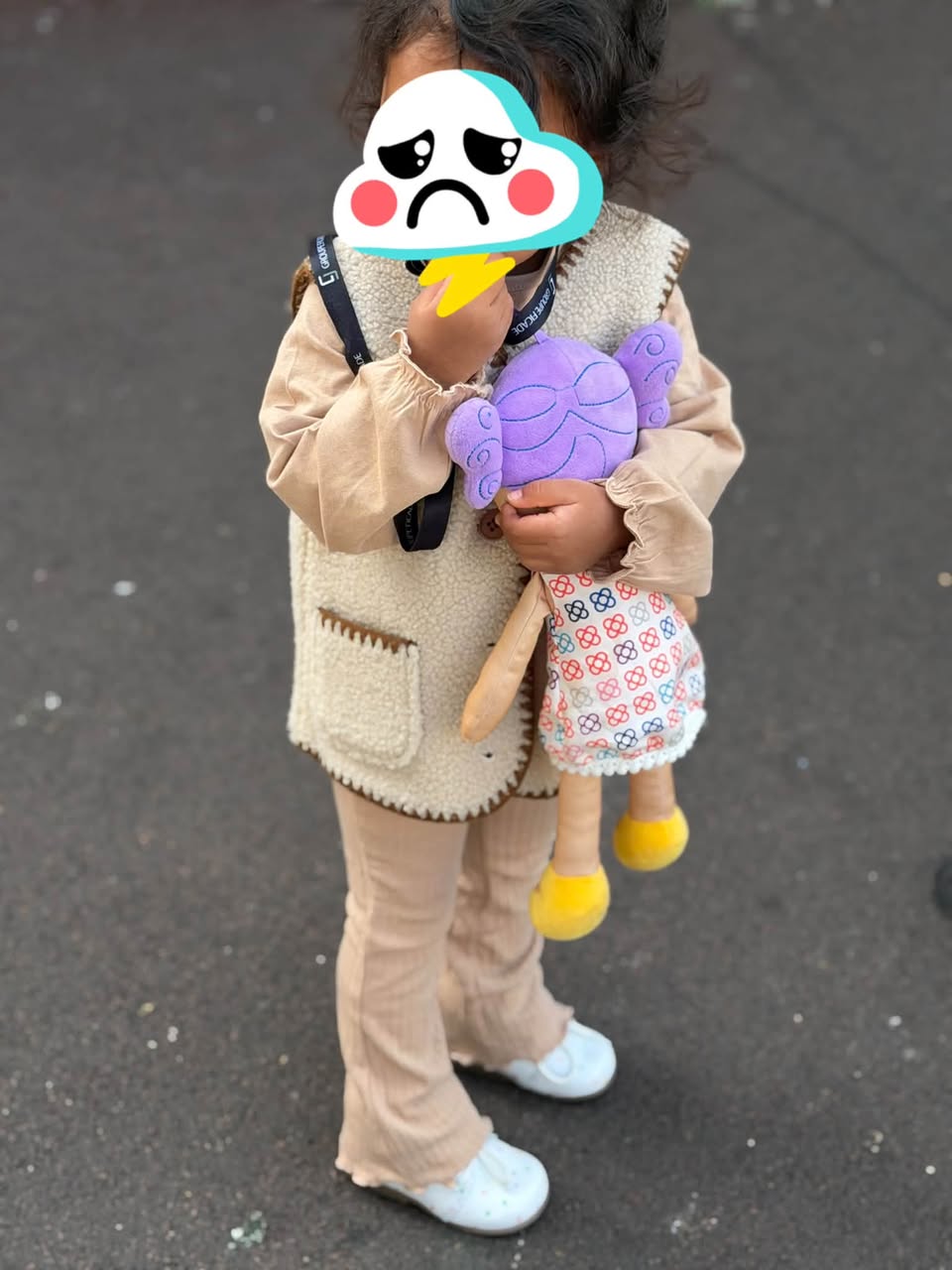 Lost Doll in ÎLe-De-France