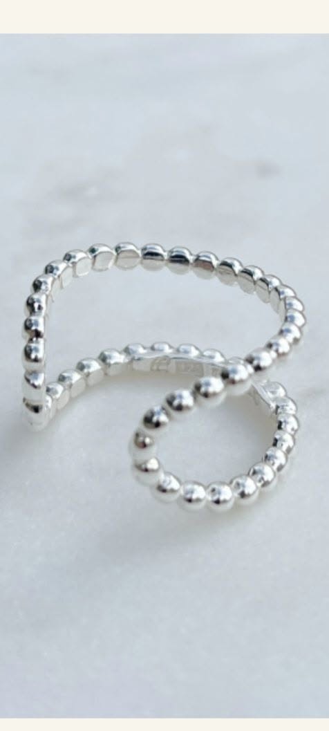 Lost Ring in Leknes