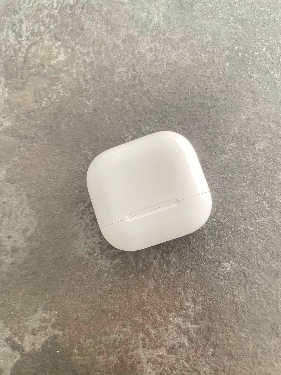 Found Airpods in Locarno