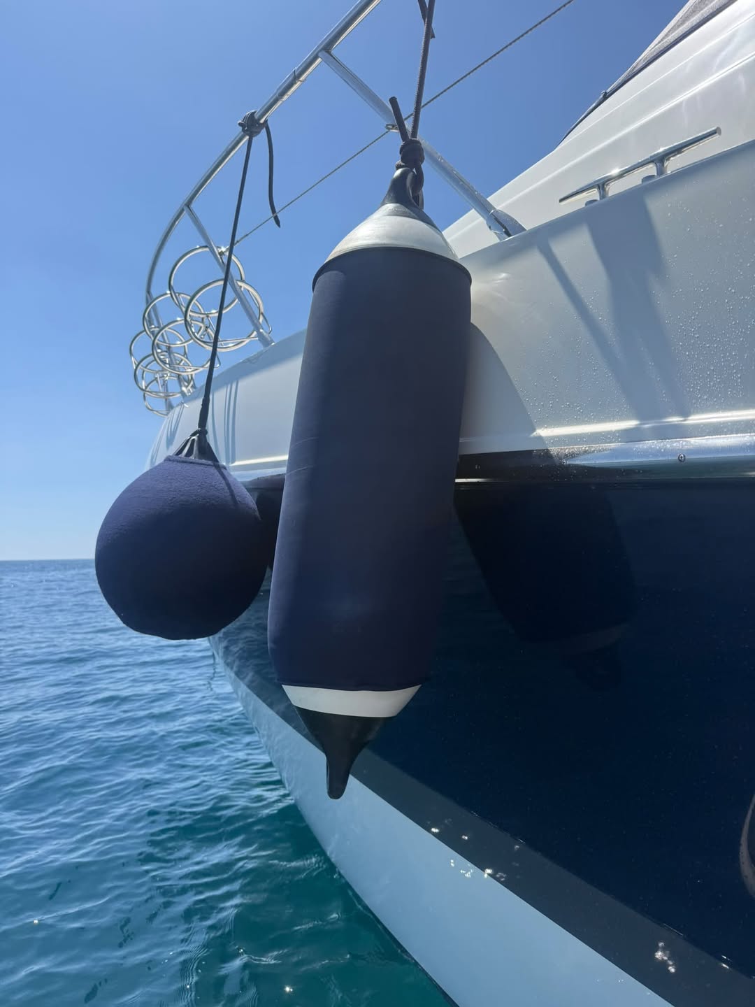 Lost Boat Fender in Hofra Il-Kbira
