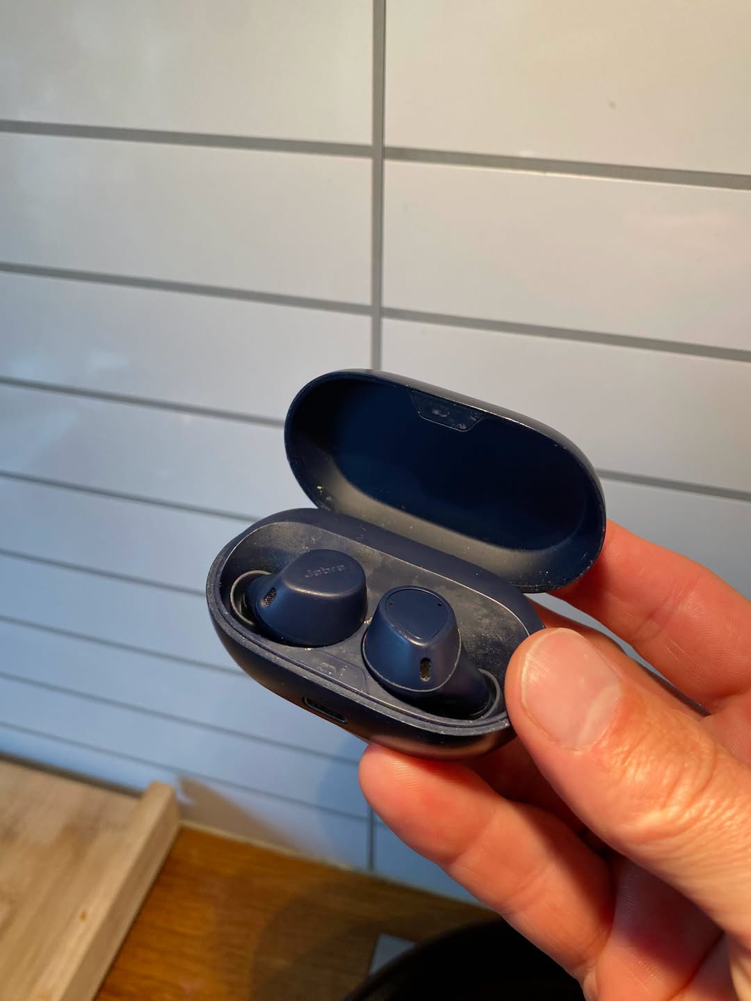 Found headphone