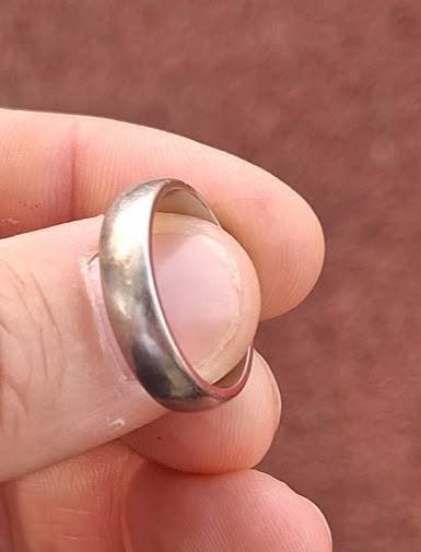 Lost Ring in Tenero