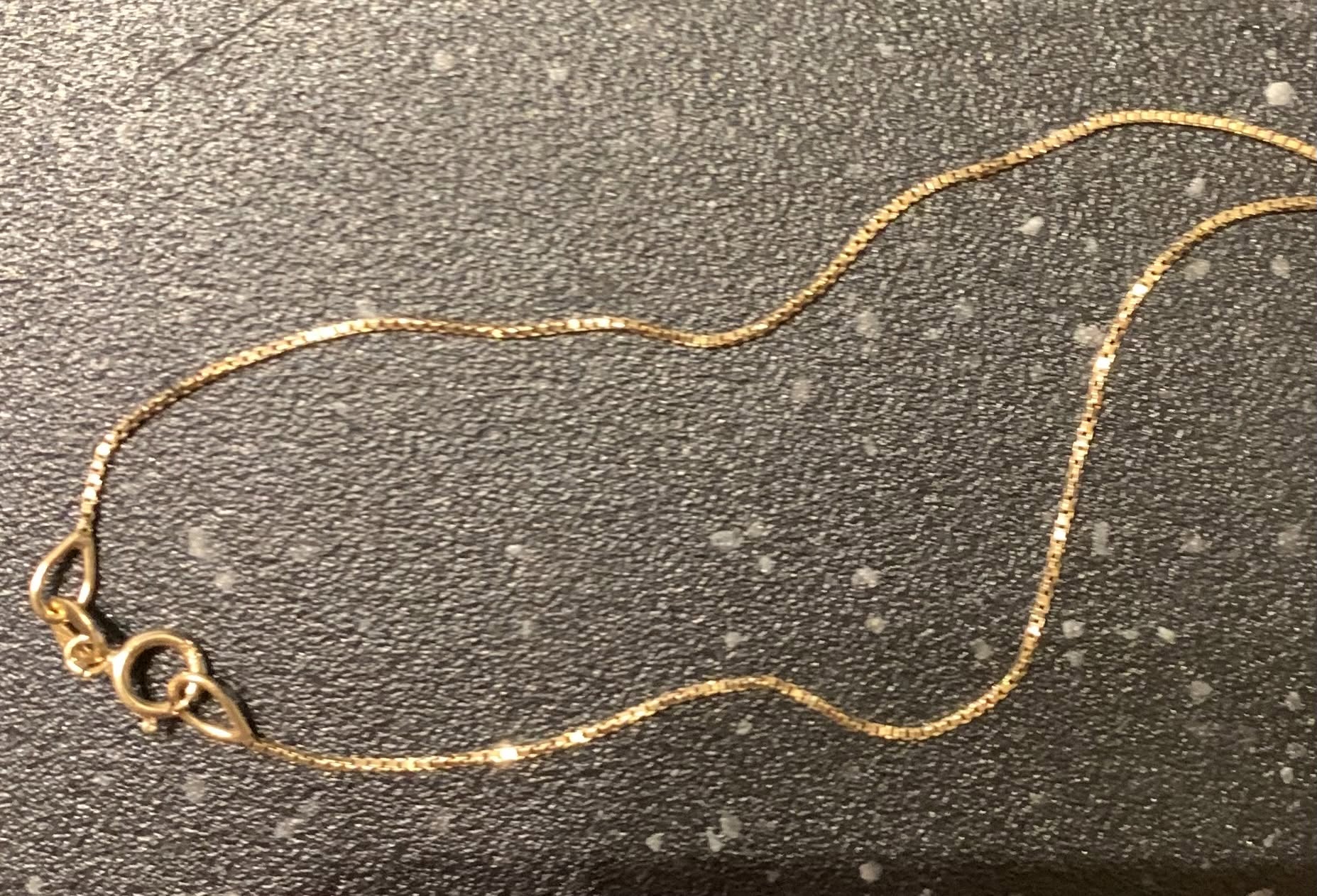 Found Necklace in Lugano