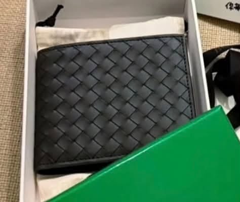 Lost Wallet in Cyberport