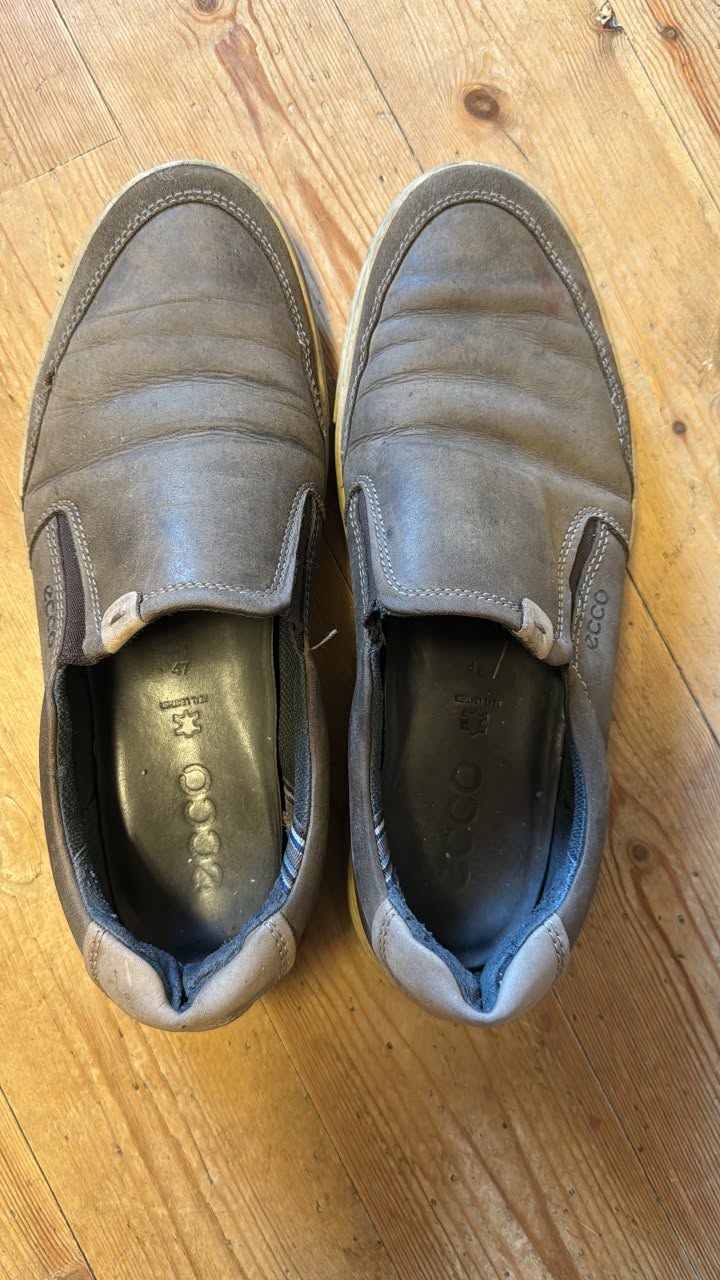 Found Shoes in Orkanger