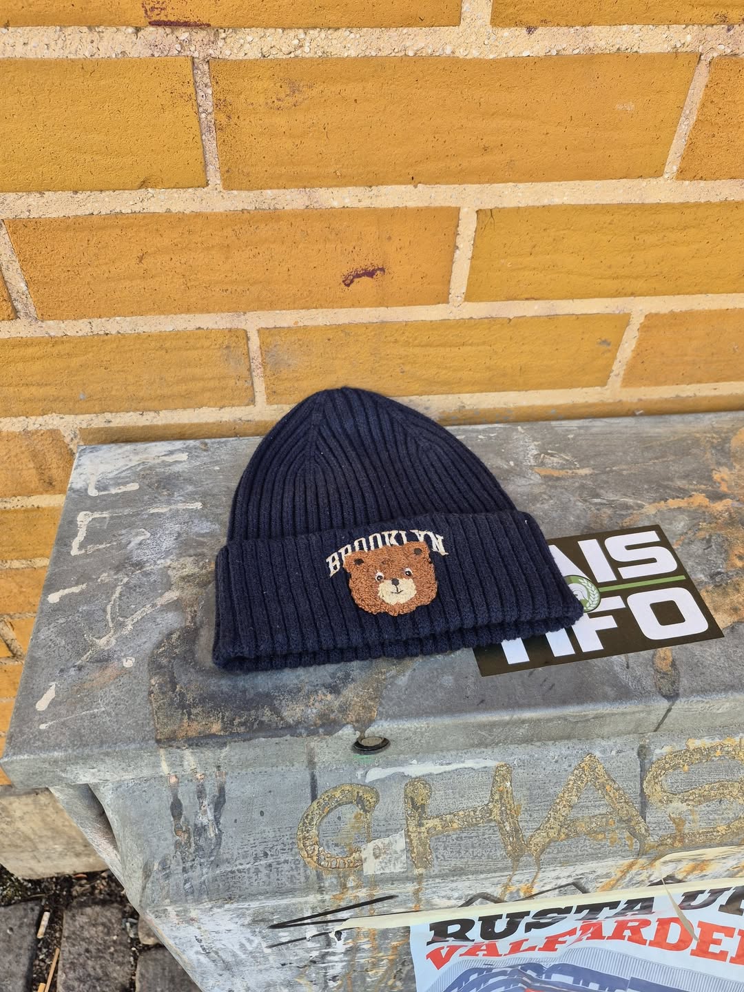 Found Clothing in Gothenburg