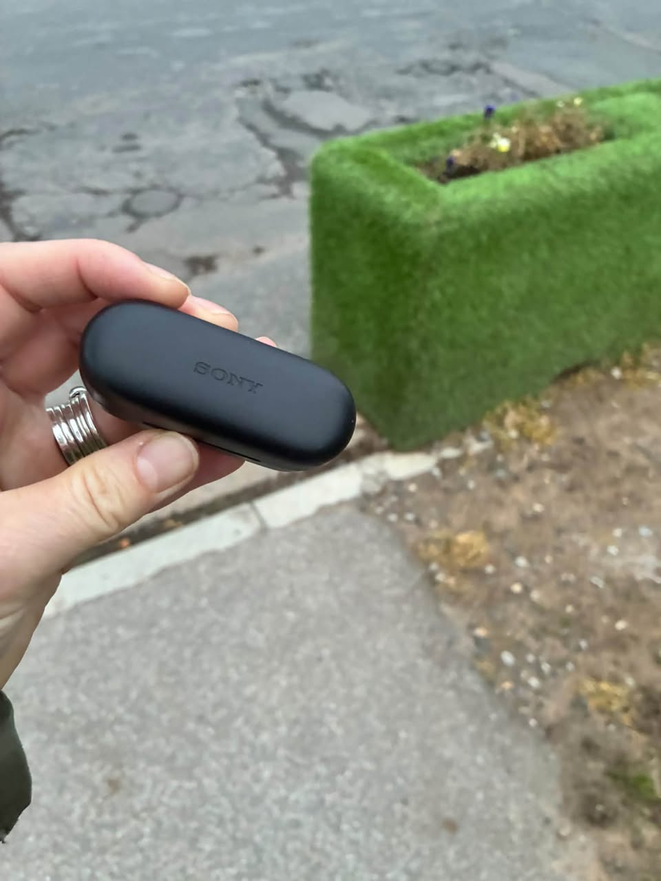 Found headphone