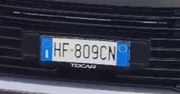 Lost License Plate in Catania