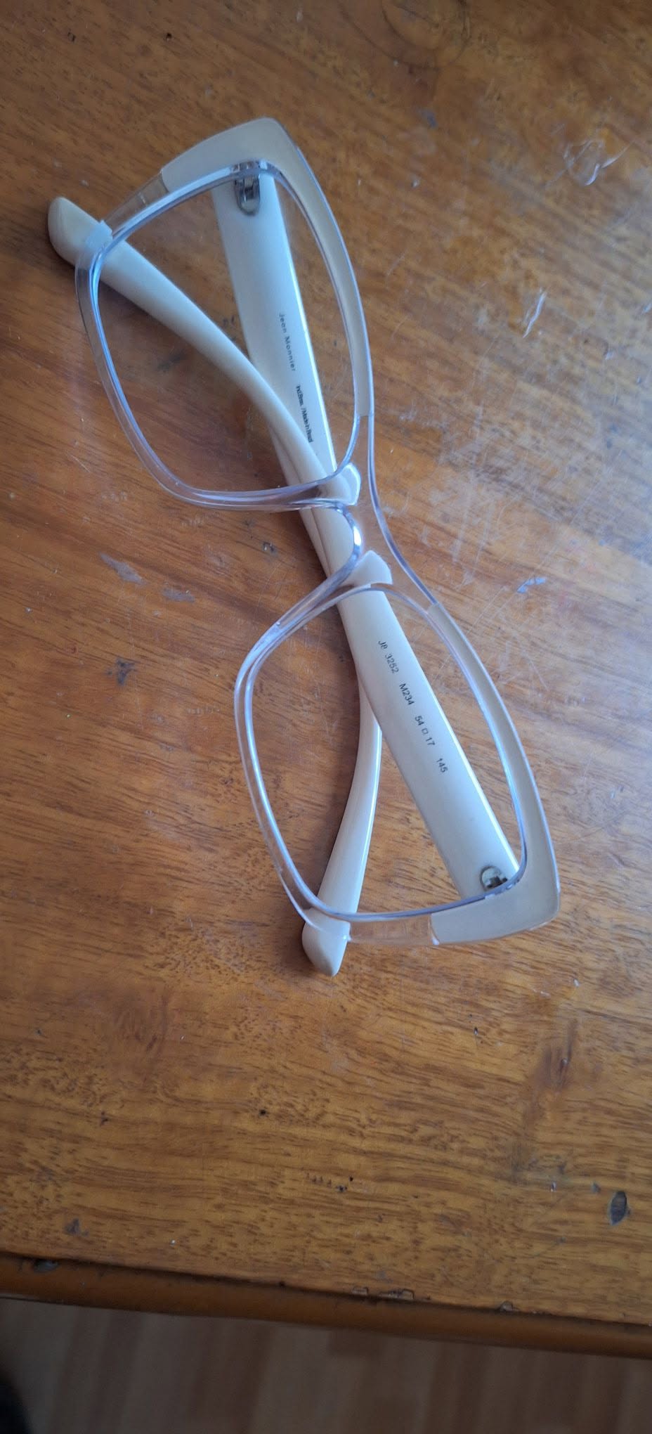 Found Glasses in Talcahuano