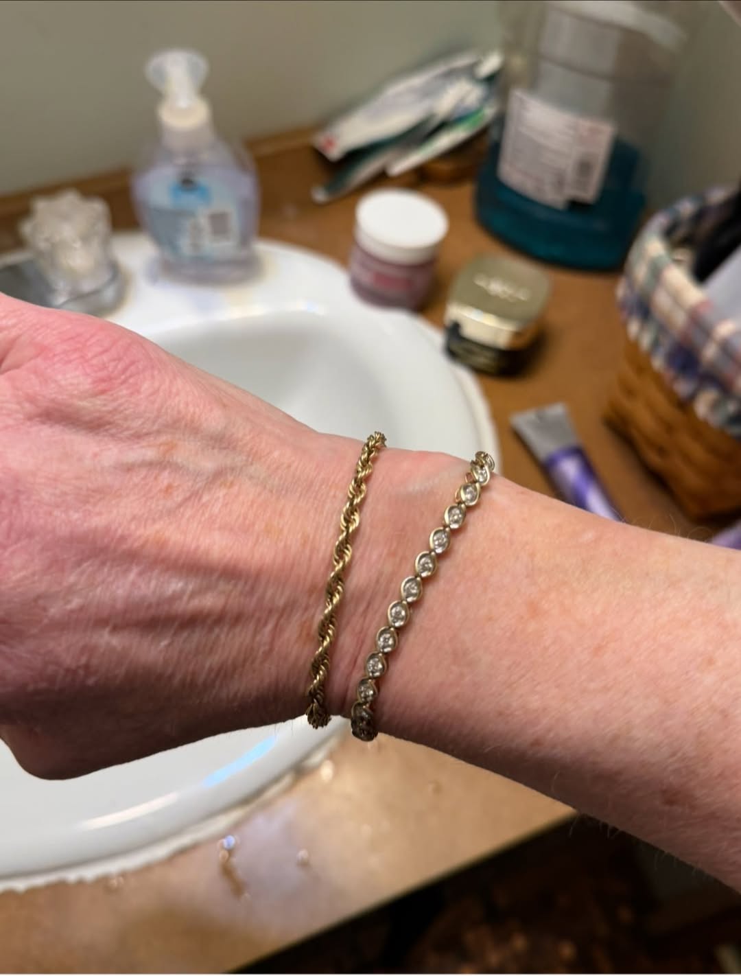 Lost Bracelet in Anchorage