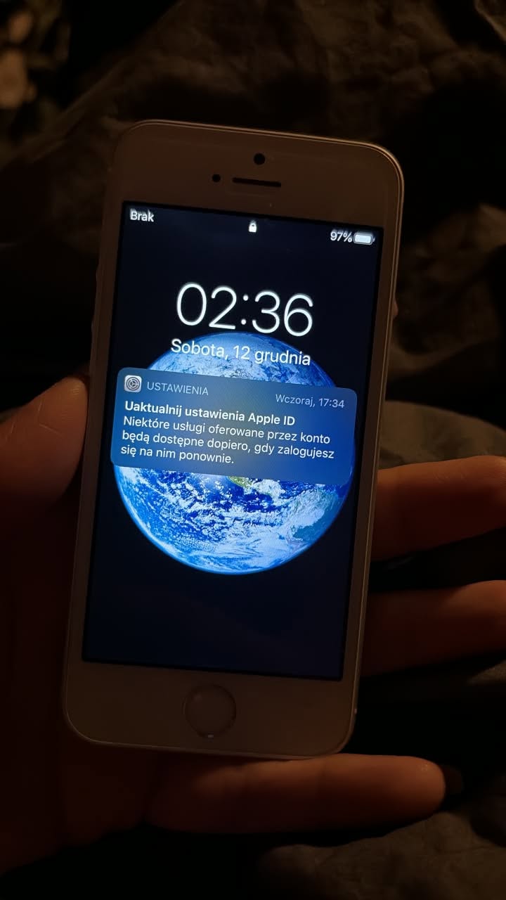 Found Phone in Akureyri