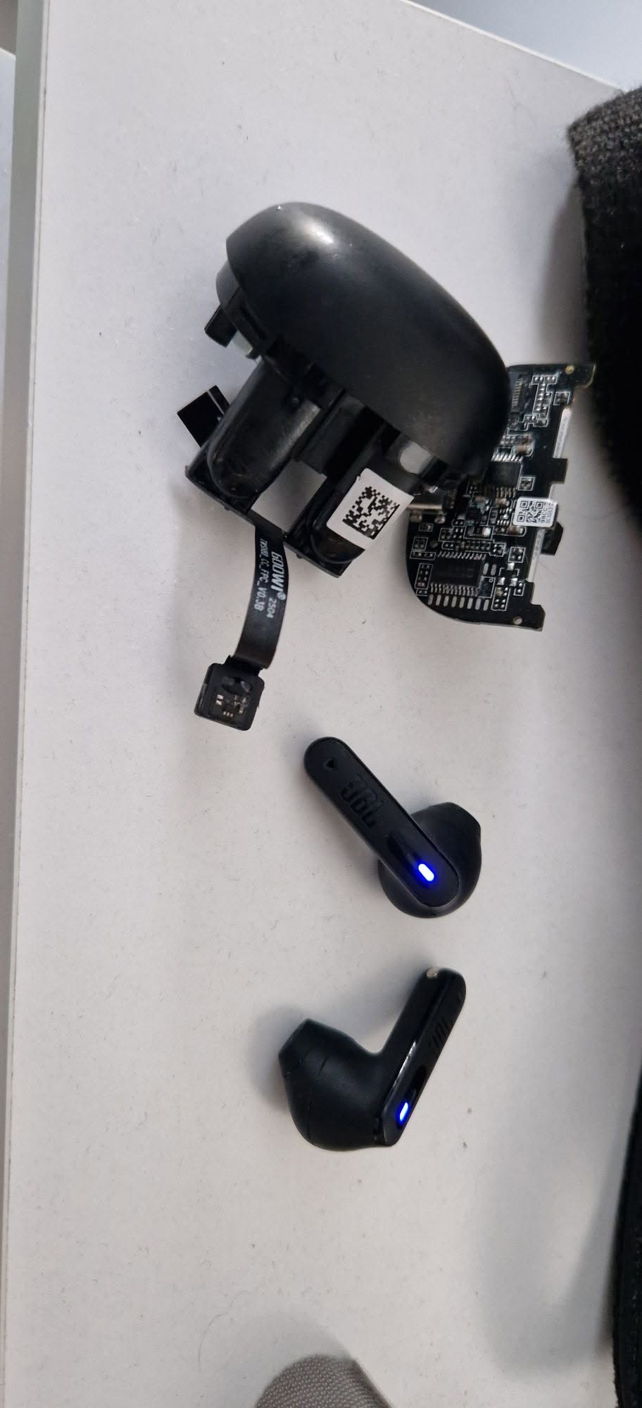 Found headphone