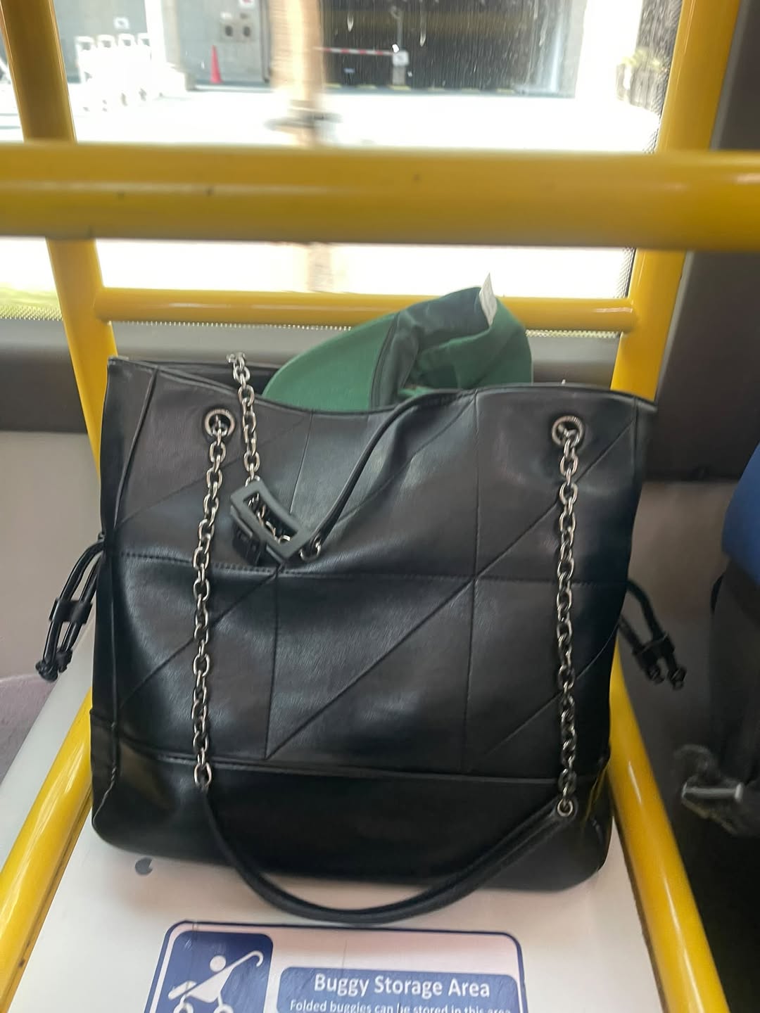 Found Bag in Dubai