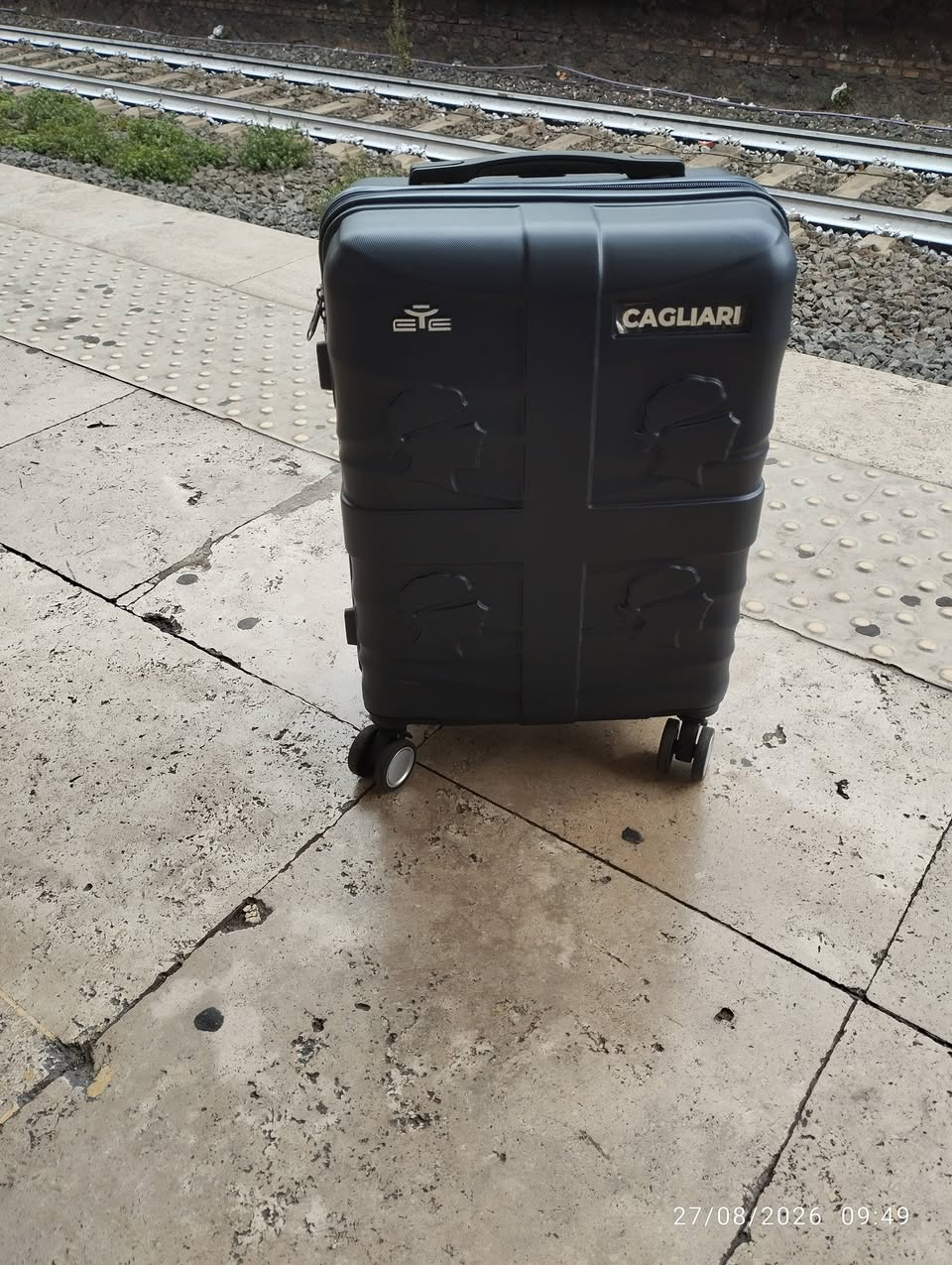 Lost Suitcase in Rome
