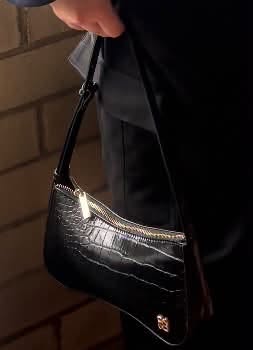 Lost Bag in Sydney