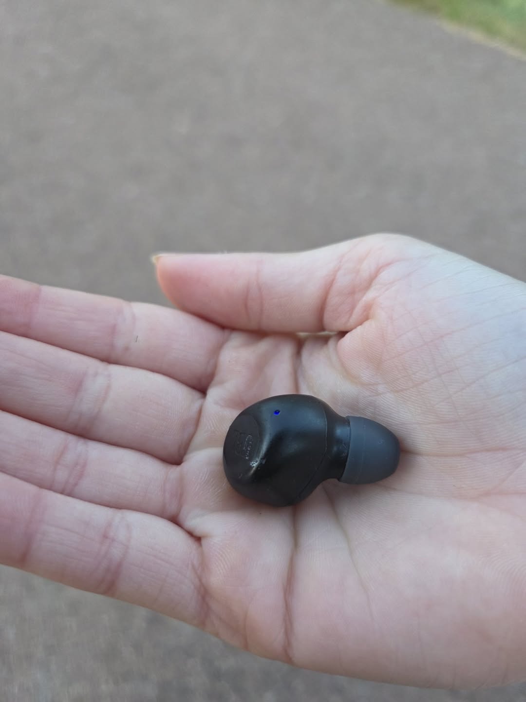 Found headphone