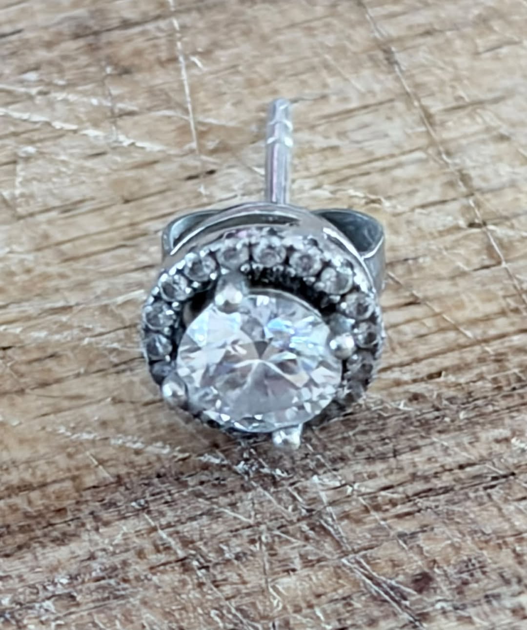 Lost earring