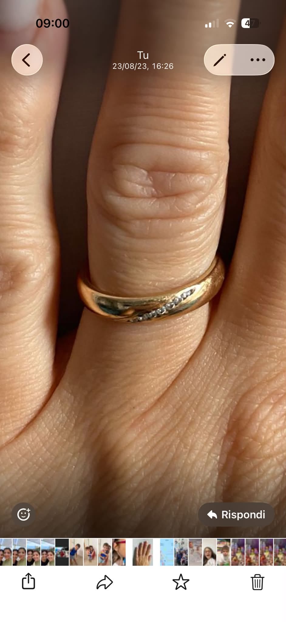 Lost Ring in Paestum