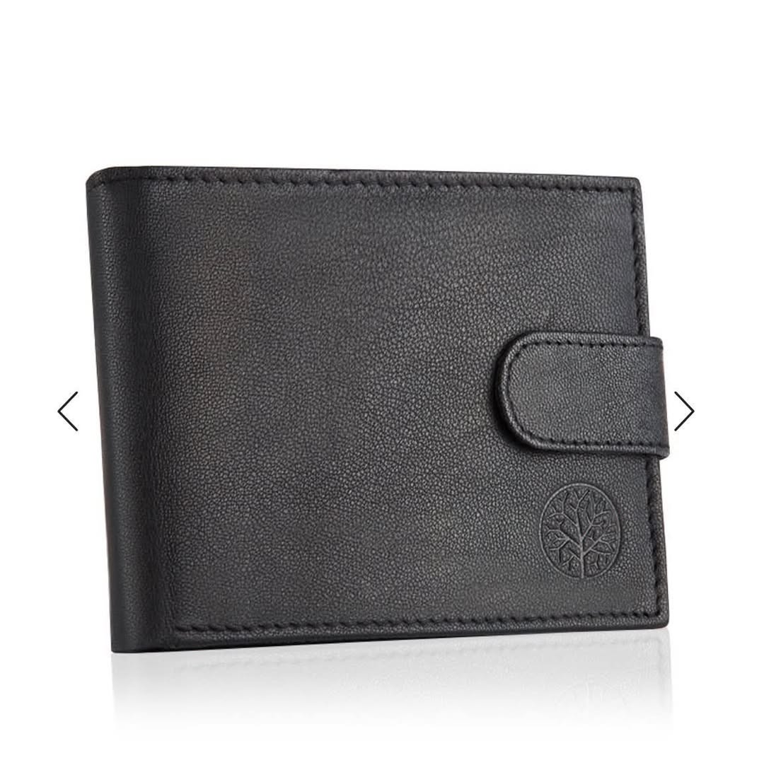 Lost Wallet in Catania