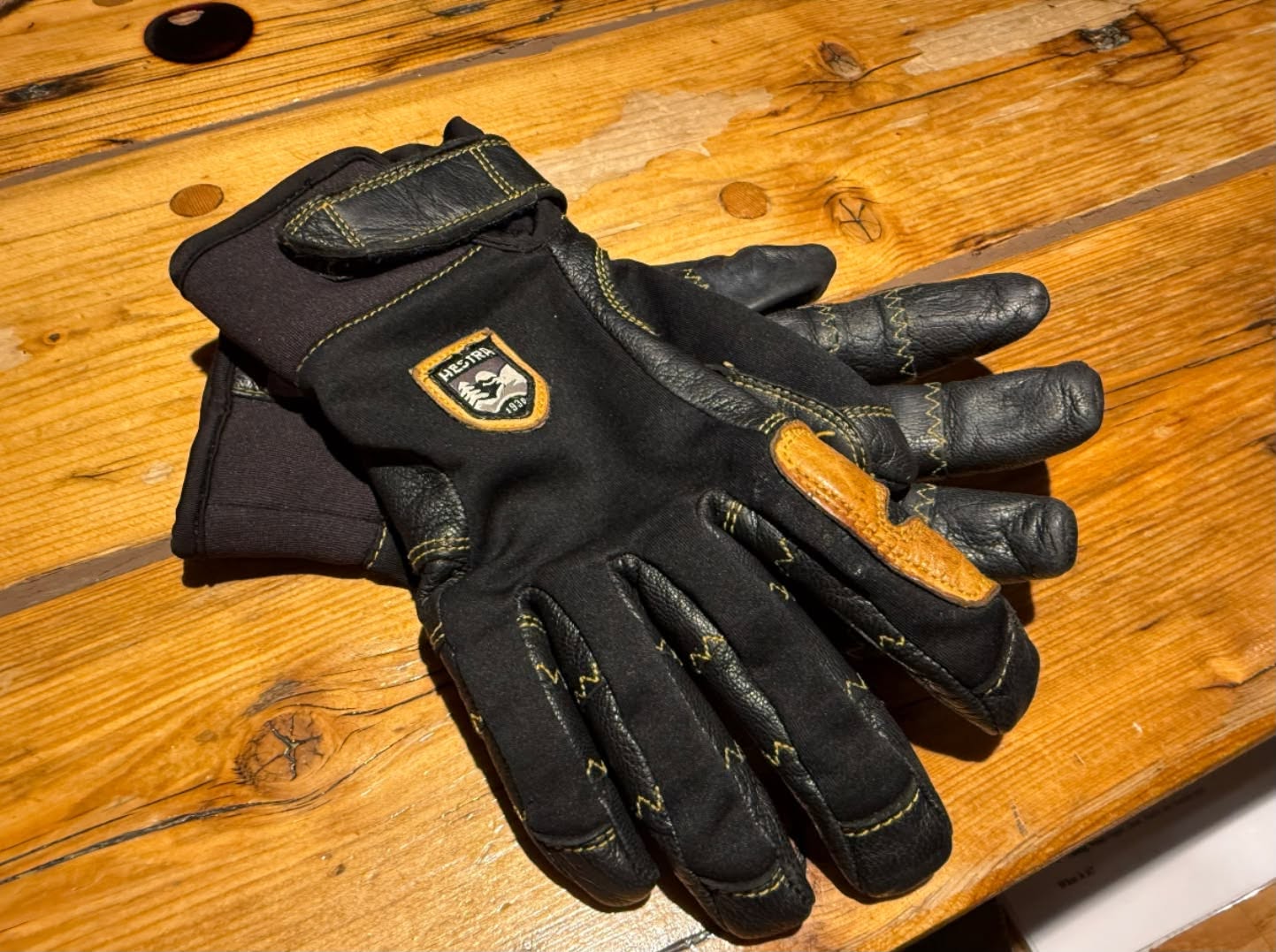 Lost Gloves in Longyearbyen