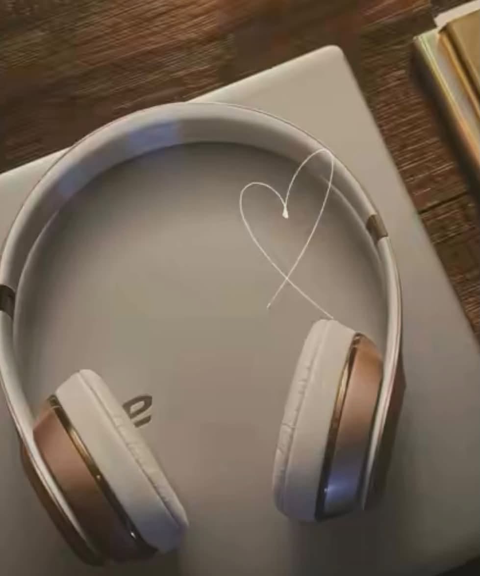 Lost Headphone in Christchurch