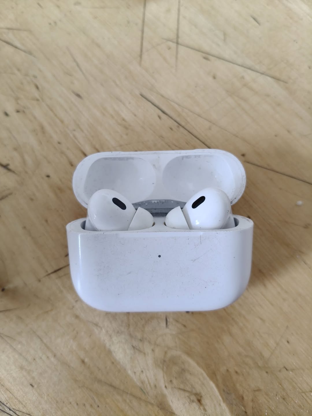 Found Airpods in Uppsala