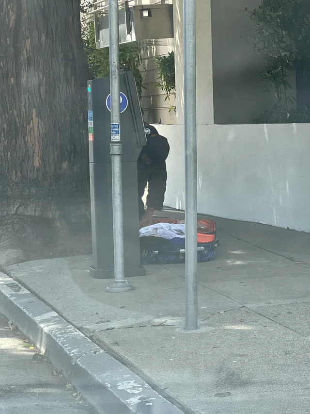 Lost Suitcase in San Francisco