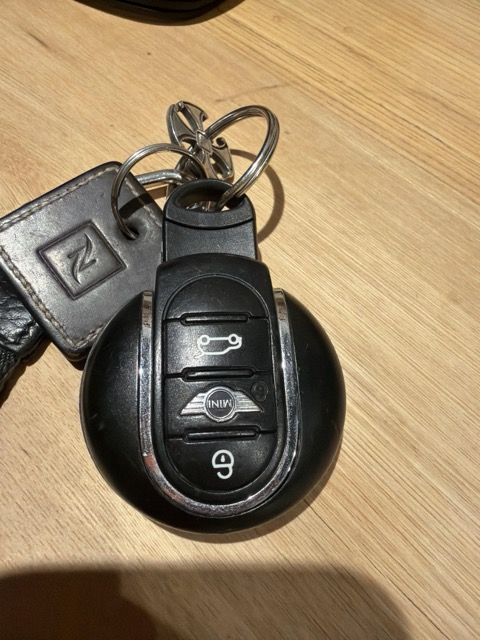 Lost Keys in Broadview And Gerrard