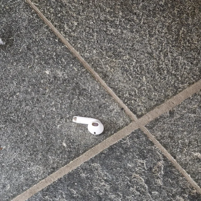 Found Electronics in Hamburg