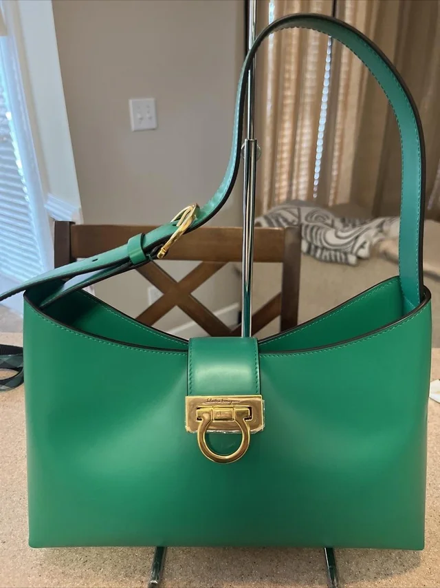 Lost Bag in The Hague